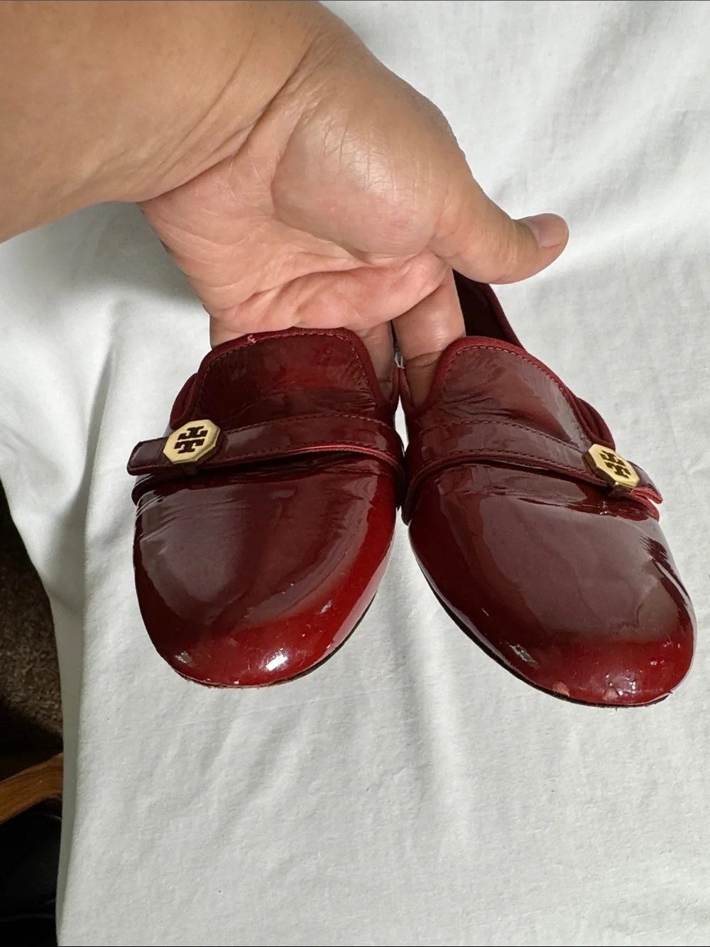 Tory Burch Red Patent Leather Loafers with Gold Logo Sz 9M